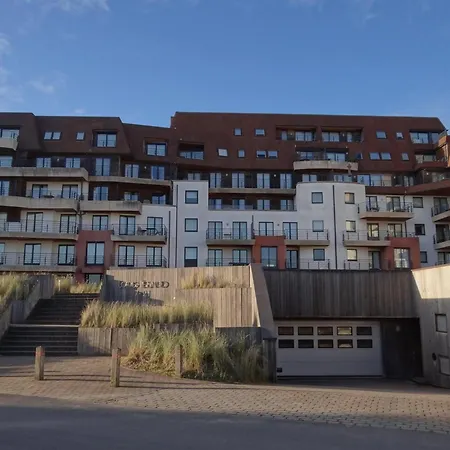 Appartement Luxury Sea View Retreat In Groenendijk Oostduinkerke